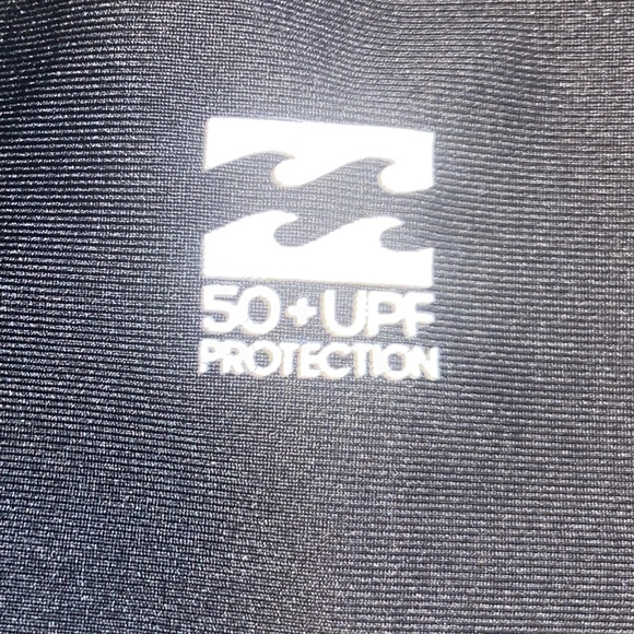 Billabong Surf Shirt UPF Protection Size XXL - Picture 5 of 7
